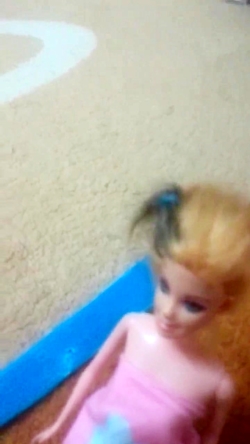 باربی کنار دریا