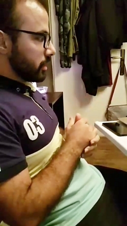 یکی از شاگردان آخر دورشون هست