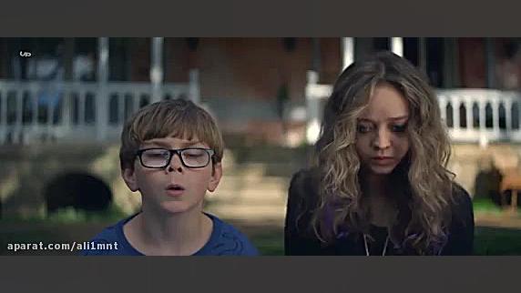 فیلم Color Out of Space 2019 رنگی از دنیای ناشناخته با زیرنویس فارسی زمان6382ثانیه