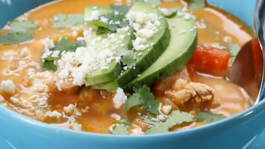 آشپزی سالم - سوپ مرغ و سبزیجات - کلینیک لاغری سیبیتا