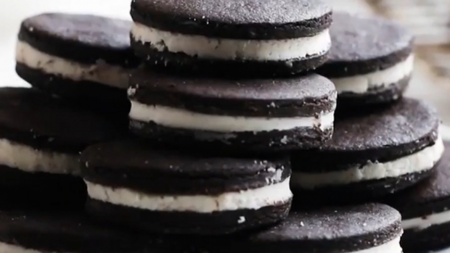 آموزش آشپزی - بیسکوئیت کرم‌دار خانگی - کلینیک لاغری سیبیتا