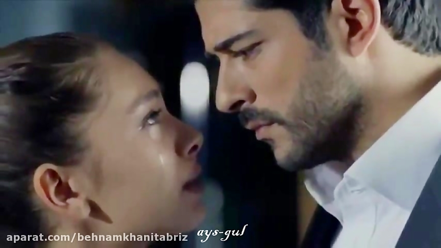 کلیپ عاشقانه غمگین اکیا با آهن...