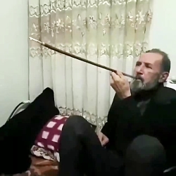 دکتر بهش گفته از سیگار دوری کن