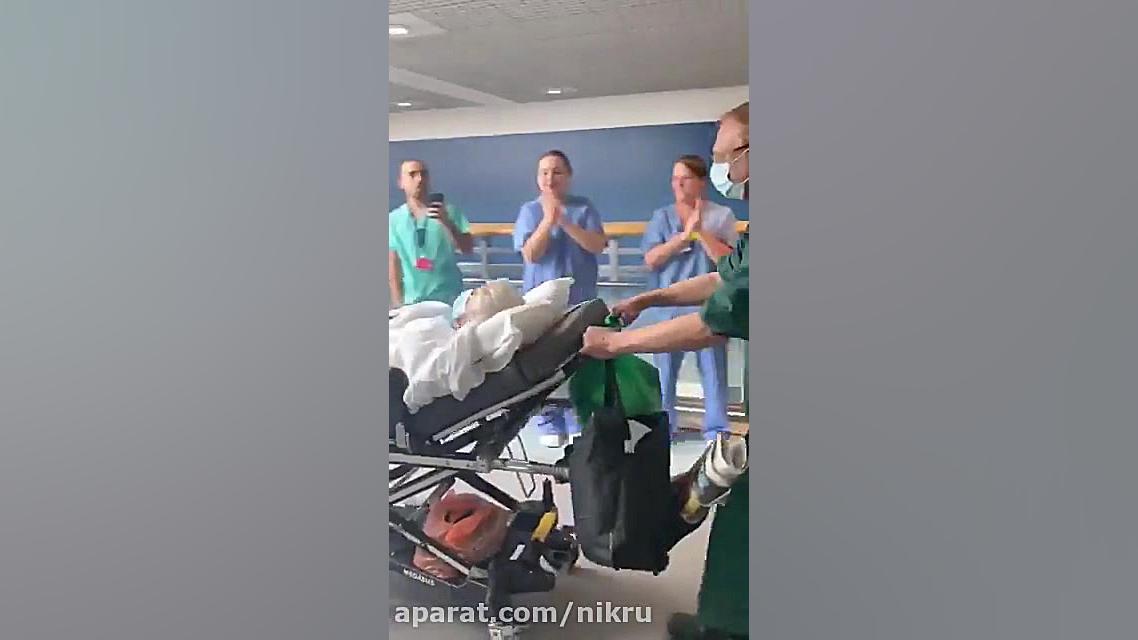 تصاویر منتشر شده از لحظه خروج بوریس جانسون از ICU اصلاح طرح لبخند