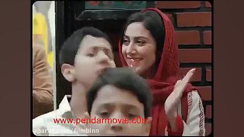 رقص و پایکوبی -فیلم خداحافظ دختر شیرازی زمان40ثانیه