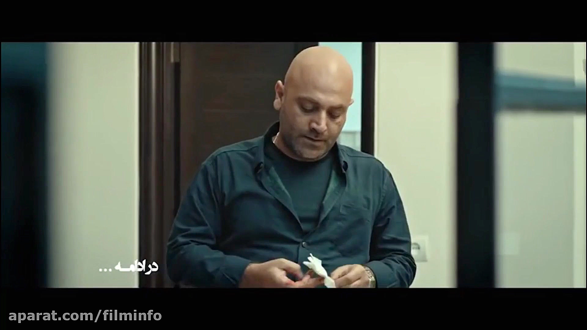 در قسمت بیست و سوم سریال کرگدن ... زمان58ثانیه