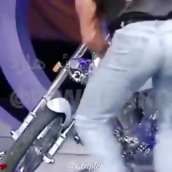 کشتی کج  افتادن تریپل اچ به جو...