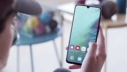 بررسی دقیق و کامل گوشی سامسونگ...