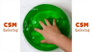 ویدیو ASMR مخلوط کردن اسلایم...