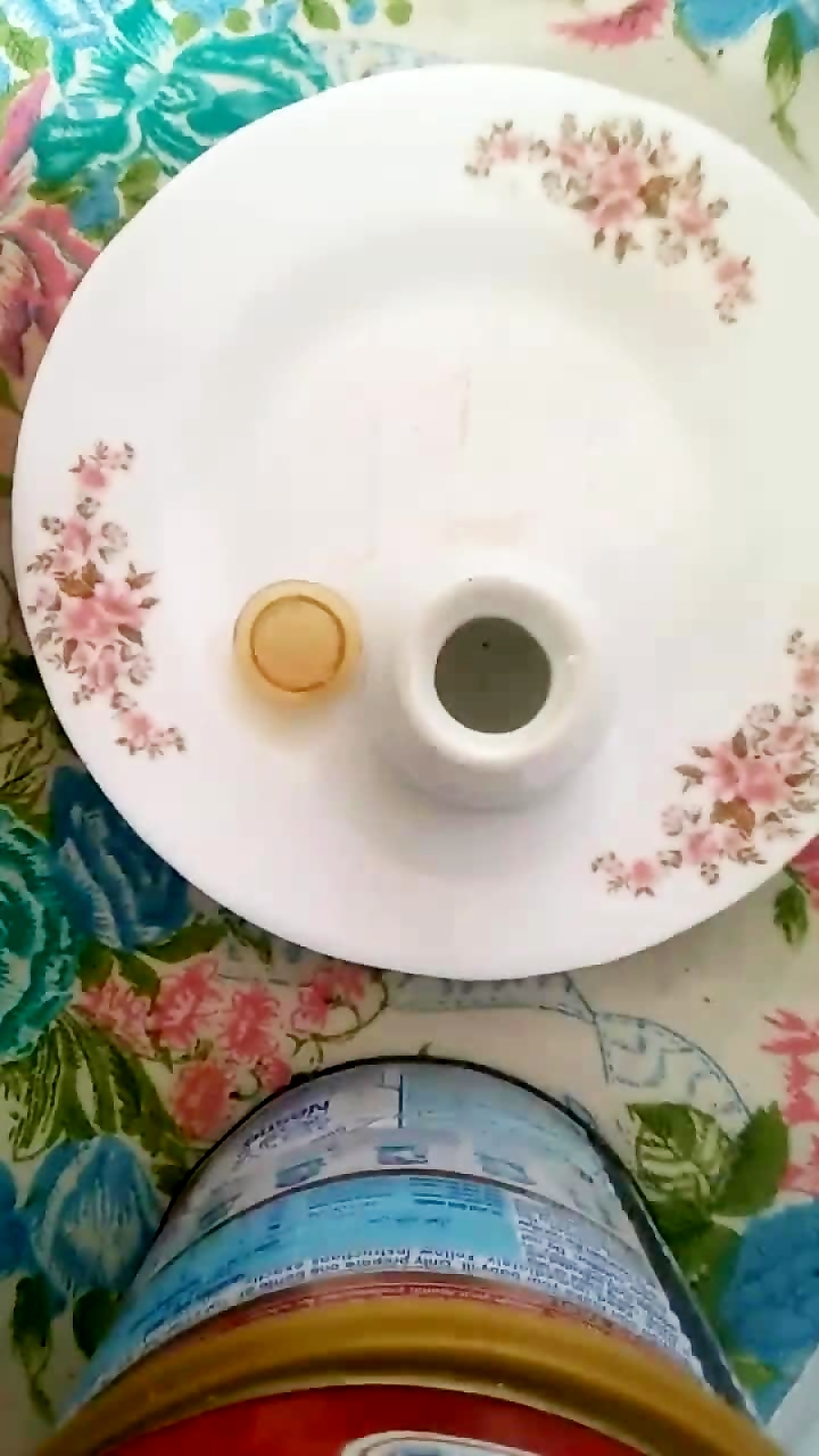 هی میگن ناخن بلند واه واه واه ( اینم کاراییش)