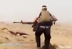رزمنده شجاع و نیرومند عراقی در...