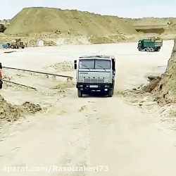 اینم از تک چرخ با کامیون