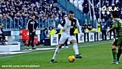 چرا لیونل مسی از کریستیانو رون...