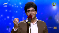 اجرای آهنگ کُردی توسط علی حاتم...