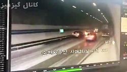 تصادف خفن تریلی در تونل