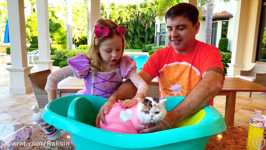 ناستیا :: حمام کردن گربه :: ما...