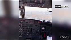 لحظه برخورد پرنده با هواپیما د...