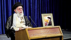 سخنرانی تلویزیونی به مناسبت سی...