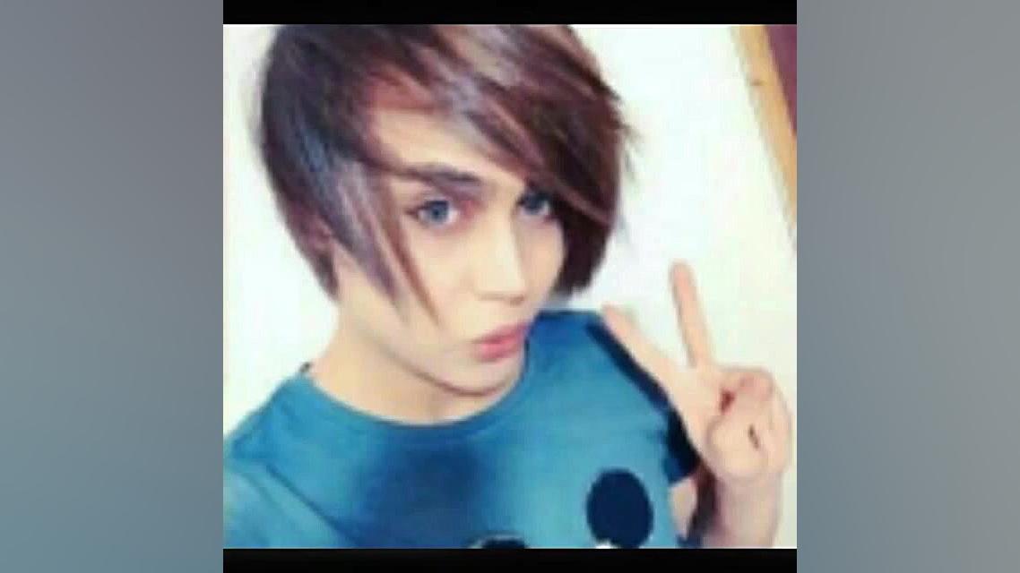 کلیپ با آهنگ غمگین کردی ⬅« تصویر خودم» ویروس‌شناسی پیشرفته