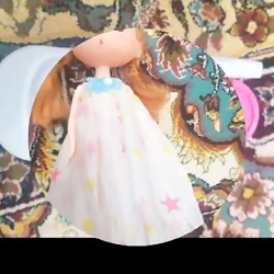 یه سری از وسایل خواهرم که یه ر...