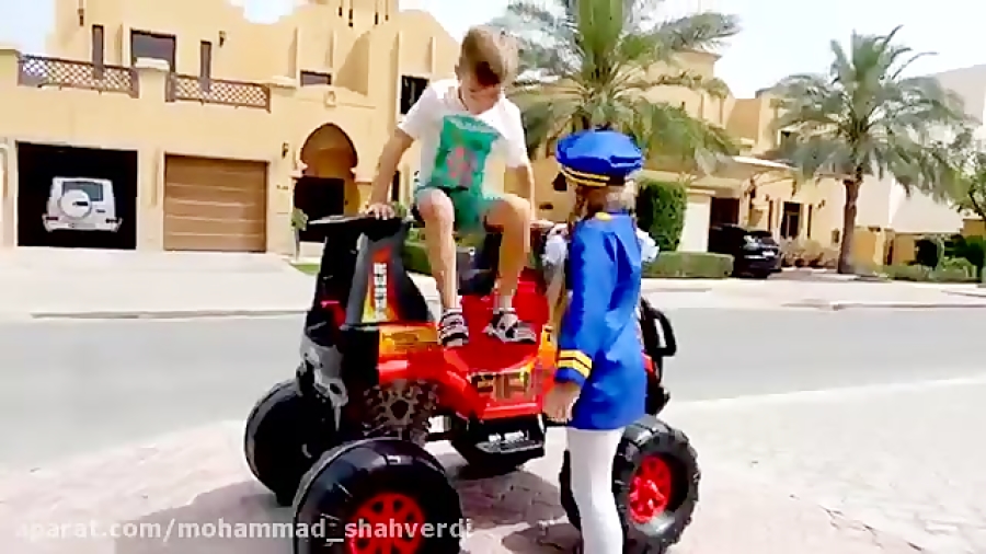 پلیس بازی دیانا.و روما , ماجرا...