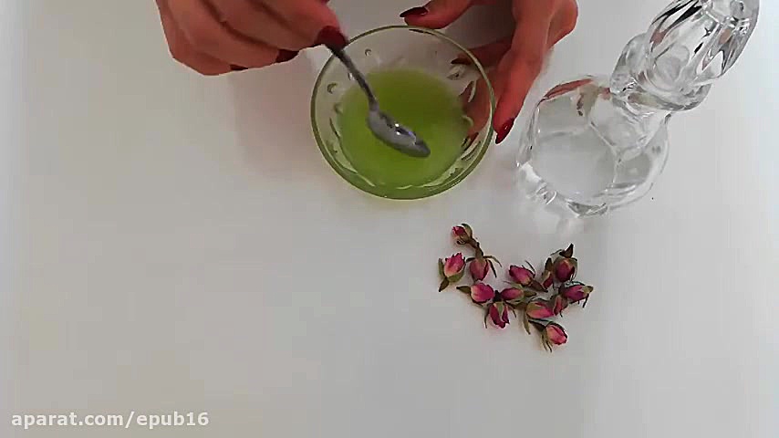 طرز تهیه تونر و ماسک های خیار برای آبرسانی و روشن کردن پوست در تابستان دندانپزشکی کودکان