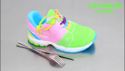 کیک آرایی و طراحی کیک  کفش