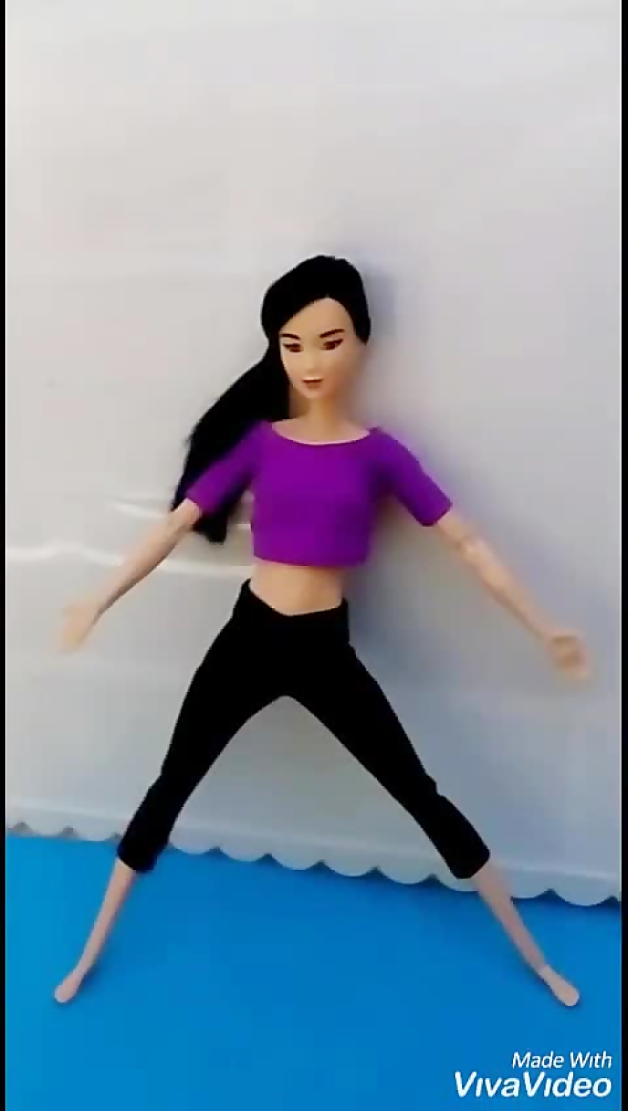 فیلم کوتاه باربی《مربی ناتاشا》+توضیحات