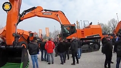 بولدوزر بیل میکانیکی لودر جالب...