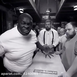 مسابقه چک زنی(سیلی زدن)