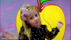 ناستیا و بابایی در موزه ناستیا...