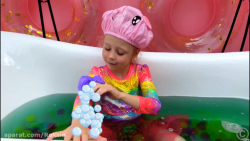 ناستیا :: ترانه بیا حموم کنیم...