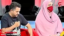 بوسیدن جنجالی پای شوهر