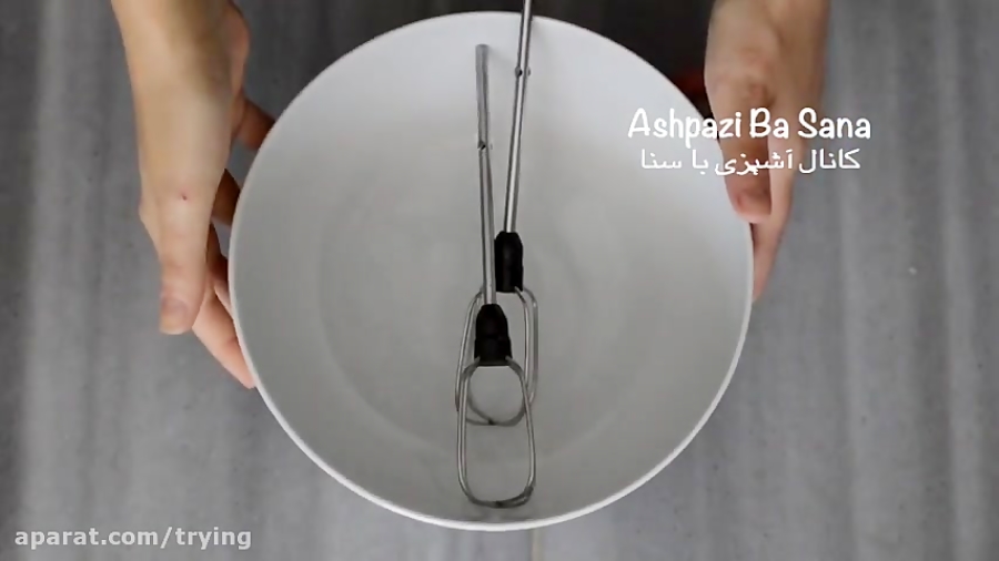 طرز تهیه بستنی وانیلی دقیقا با بافت و مزه بستنیهای فروشگاه