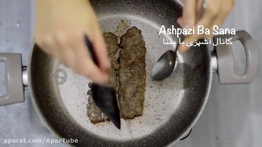 تهیه کباب کوبیده واقعی در منزل بدون نیاز به سیخ، فر و منقل