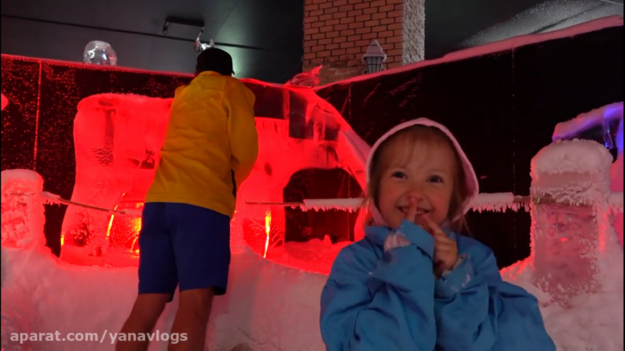 سوشا و قصر یخی