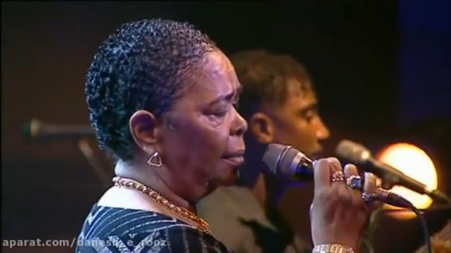 Besame mucho сезария эвора. Evora cesaria "live in paris". Сезария эвора. Besame mucho сезария эвора. Сезария эвора в архангельске.