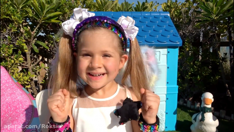 دیانا و روما :: بازی با اسباب...