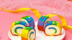 کیک و دسر رنگین کمانی