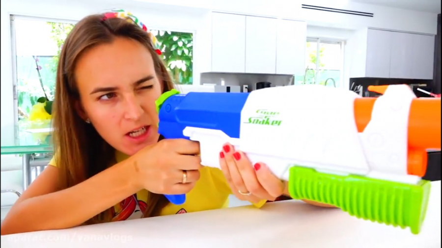 ولاد و نیکیتا  ماجراهای ولاد و...