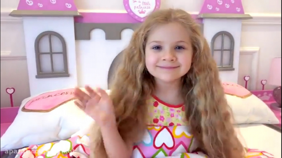 دیانا و روما با آهنگ مسواک  ما...