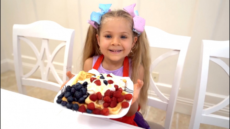 دیانا و روما :: دسر برای بابای...