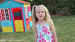 بازی های کودکانه دیانا با داست...