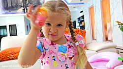 دیانا و روما با اسباب بازی های...