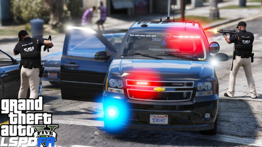 رول پلی پلیس در GTA V تعقیب ماشین دزدها با سرعت بالا