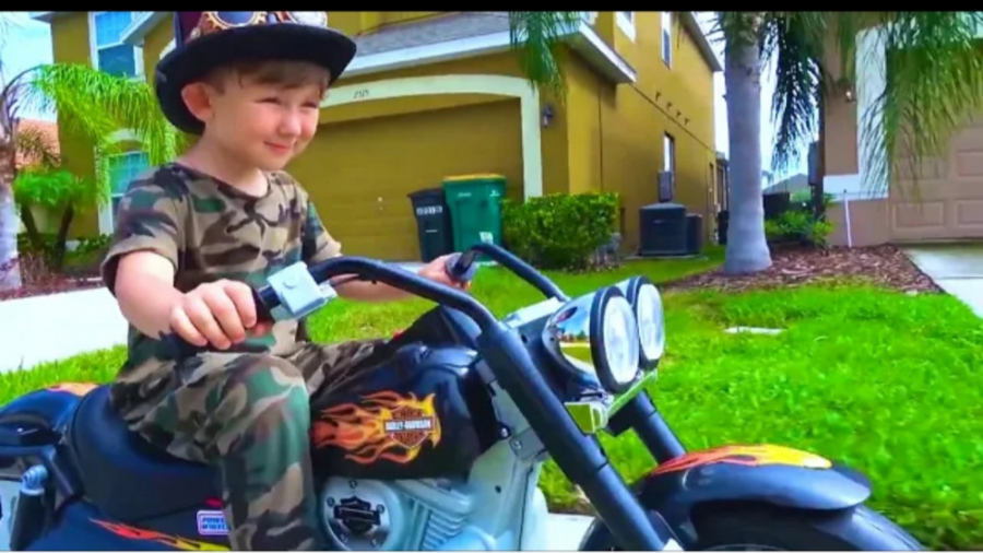 ماجراهای سنیا ::ماشین بازی سنی...