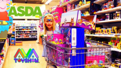 گردش و خرید از فروشگاه اسباب ب...