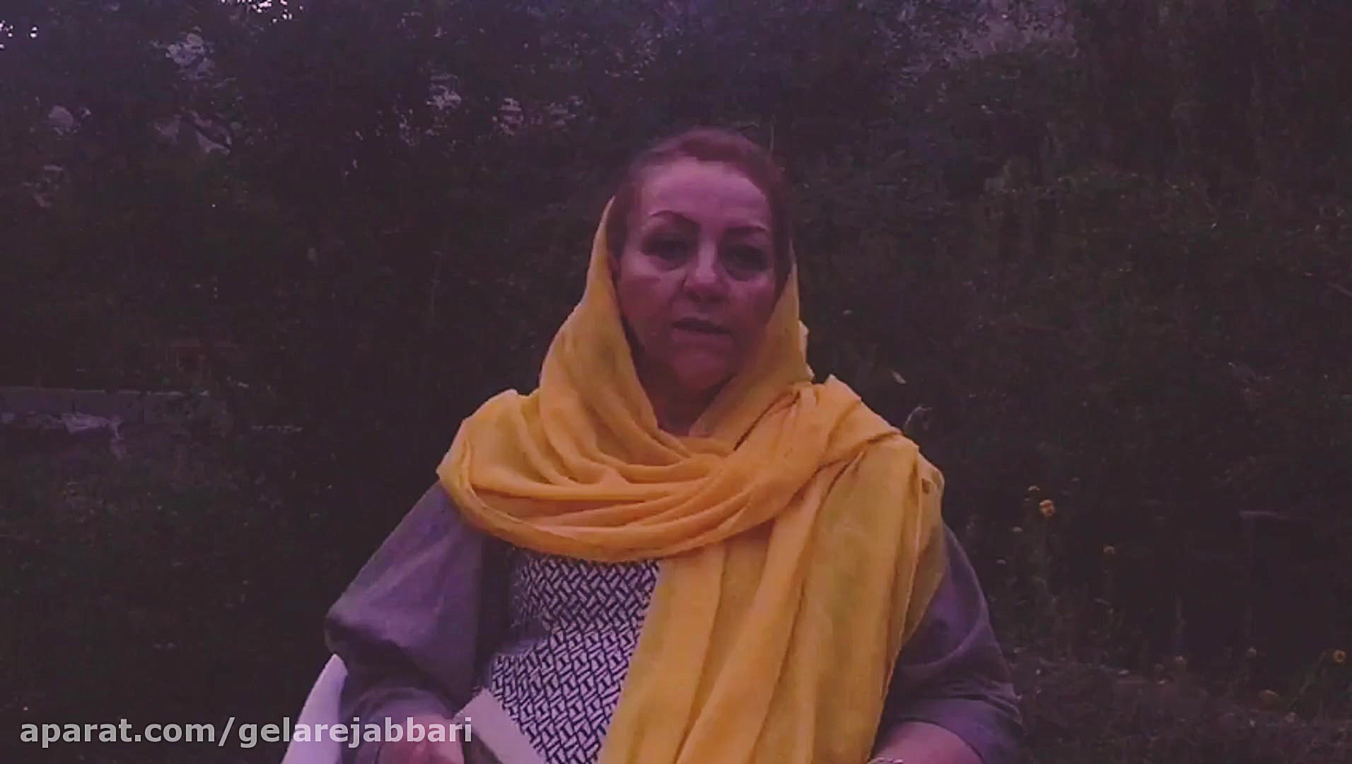 معرفی کتاب هیچ دوستی به جز کوهستان زمان82ثانیه