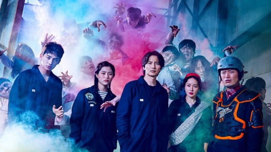 فیلم The Odd Family Zombie On Sale 2019 خانواده عجیب زامبی فروشی زمان80ثانیه