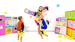 ولاد و نیکیتا  حمله حشرات